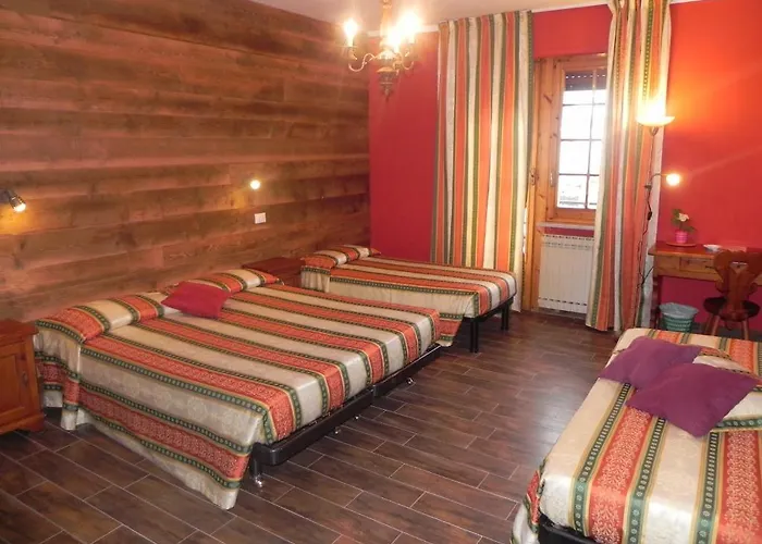 Hotel Trois Etoiles Entracque